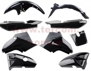 KIT PLASTICOS COMPL. YAMAHA YBR125 NEGRO (9PIEZAS) NSU