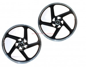 LLANTA DEL. 1.4 X 18  5 RAYOS  ZAN RX150 A DISCO N NSU